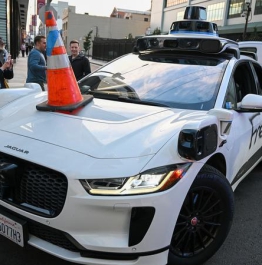 50亿美元加码Waymo，谷歌坚持无人驾驶是好生意