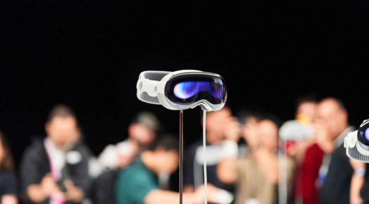实现Vision Pro的“理想形态”可能测试需要连续四代设备
